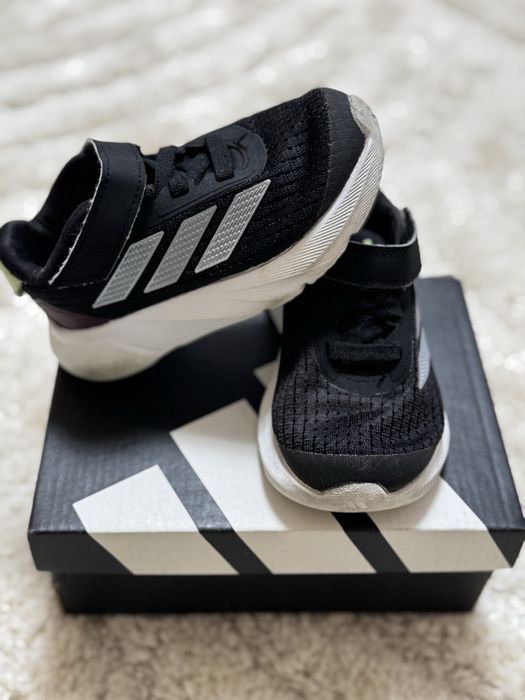 Детски обувки Adidas