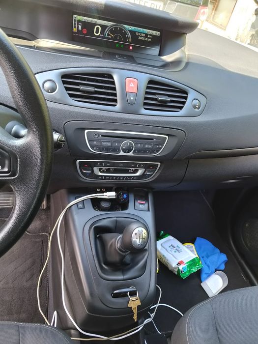Renault scenic 1.9.