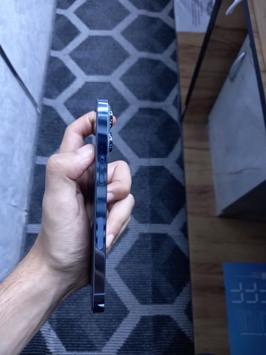 Iphone 13 pro с гарантией
