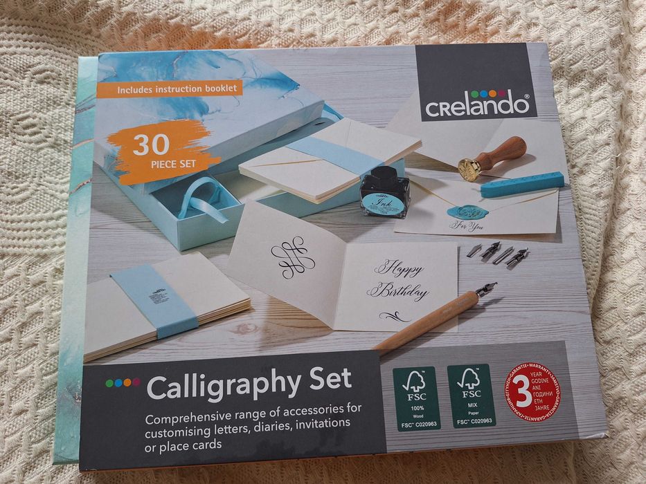 Продавам комплект за калиграфия