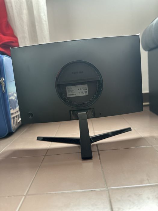 Monitor Gaming Samsung Curbat 144hz G5  Odyssey Full Hd