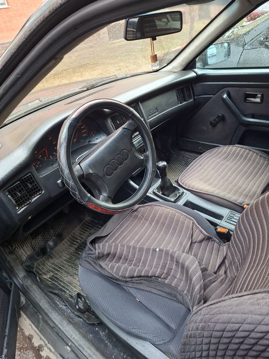 Машина продаётся