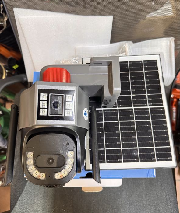 Camera de Supraveghere cu Panou Solar, 4G, 8 MP, lentile duble NOUA