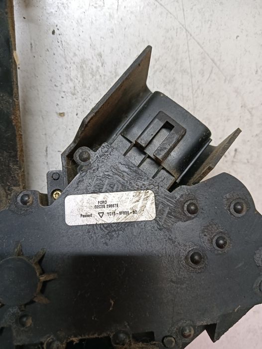 Pedala De Acceleratie Ford Transit Box Fa 2006 - 2014 Yc159F836Ad