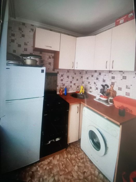 Продам квартиру двухкомнатную