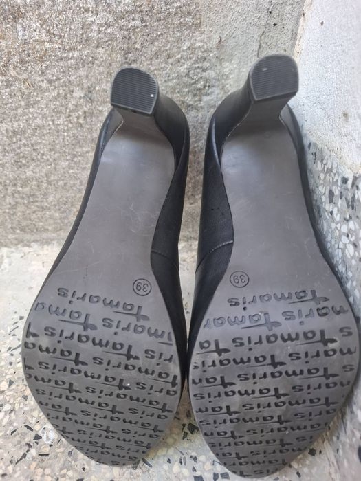 Стилни дамски обувки tamaris