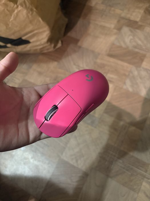Продам Logitech Superlight