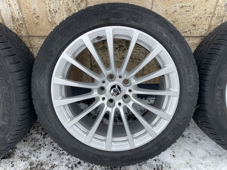 Jante Roți R18 Skoda Superb3 Scout Audi A6 VW Passat B8 Arteon 245 45