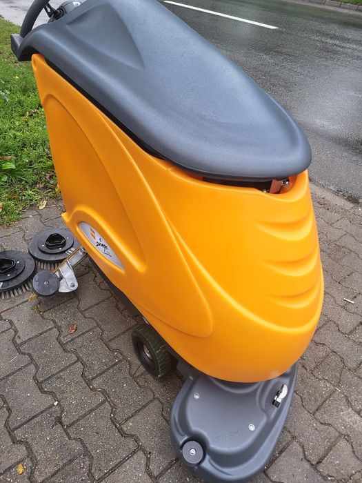 Masina de spalat pardoseli Taski swingo 1255 B