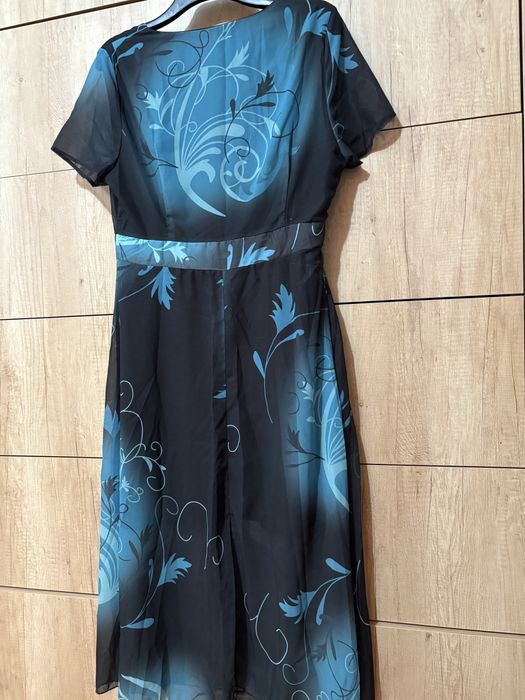 Se vinde Rochie
