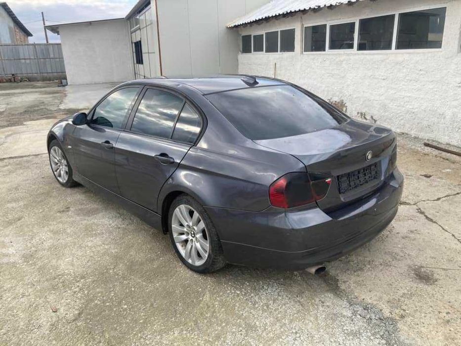 BMW E90 320i N46B20B бмв е90 320и н46б20б на части