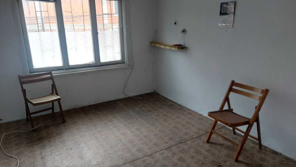 Къща в широк център на град Хасково