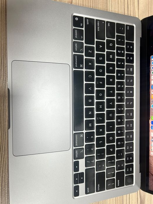 Macbook air m2 2022