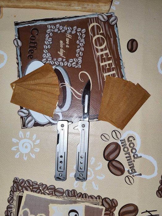 Cuțit briceag cu bisturiu