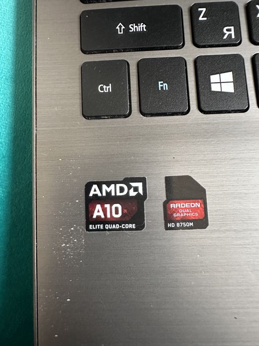 ноутбук acer. в отличном состояний