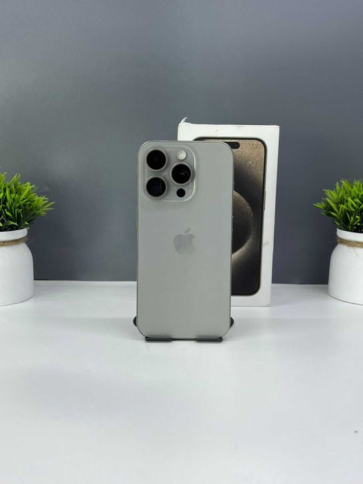 Apple iPhone 15 Pro 128GB, серебристый 12682а6292