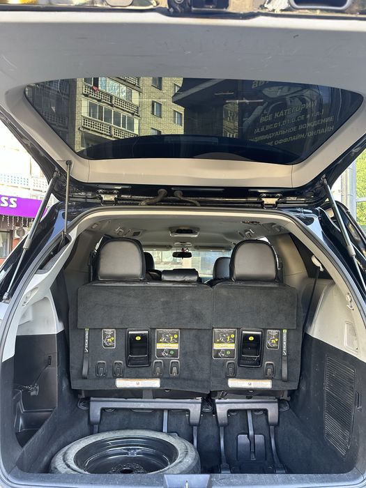 Продам машину в отличном состояний