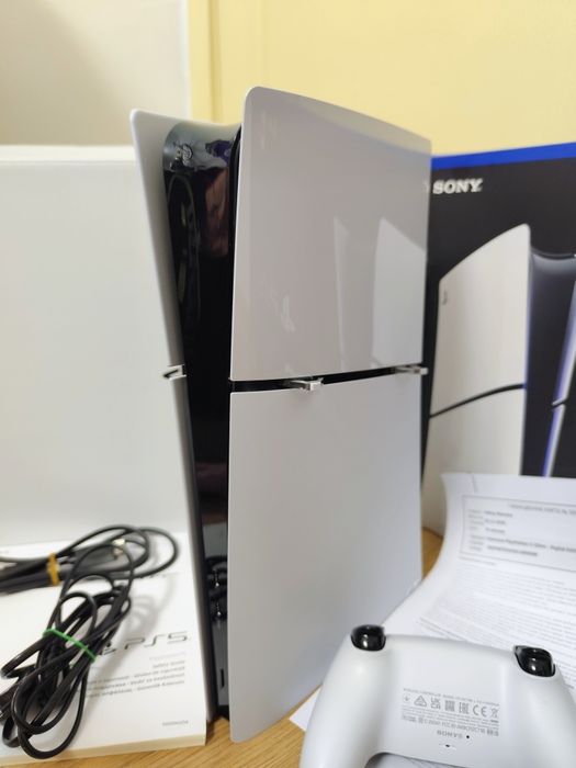 PS5 Slim Digital Чисто нова + Гаранция