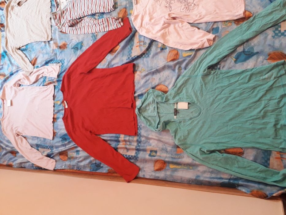 РАЗПРОДАЖБА на детски блузи