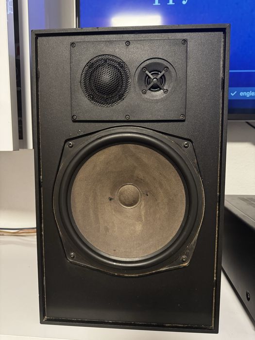 Boxe Revox Studio 4 – Legendă, Hi-Fi Vintage, Sunet de Referință.