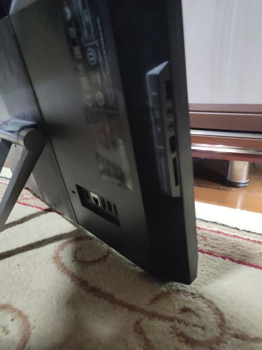 Продам Моноблок Lenovo. В рабочем состоянии. Hdmi выход имеется