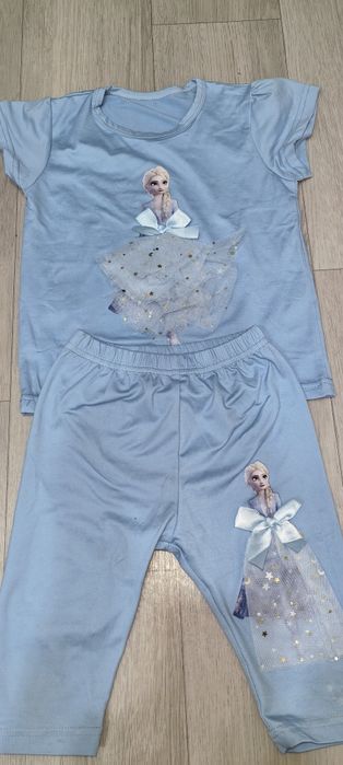 Платья детские 110 см
