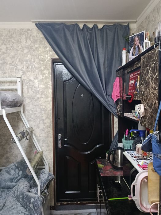 Продаеться общежитие авиасозлар 3.  1/3/4доме