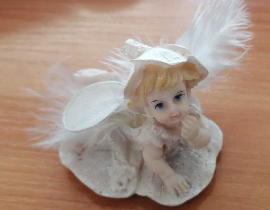 Статуетка на ангелче
