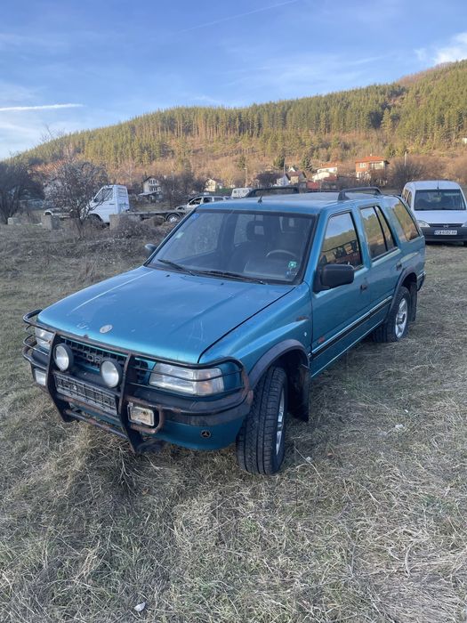 Opel Frontera 2.2 136к.с. на части