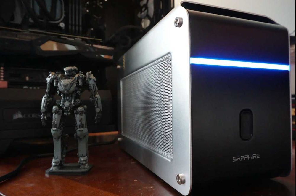 Vand/Schimb.Placa video externa SAPPHIRE Gearbox 500 cu Thunderbolt 3.