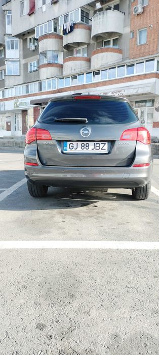 OPEL Astra 2012 — imagine 2