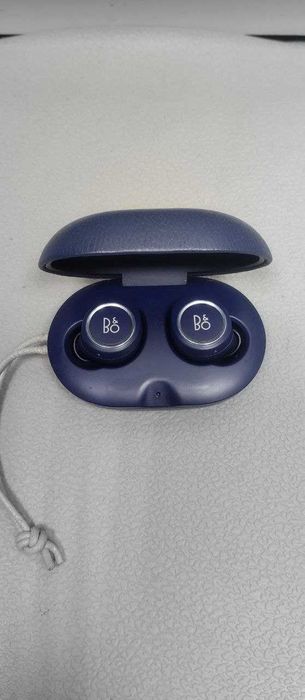 Наушники Bang Olufsen E8 (лот 770726 г.Щучинск Морозова 47/7)