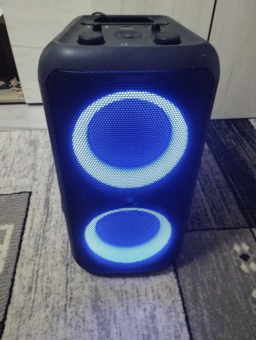 Vand Boxa cu bass