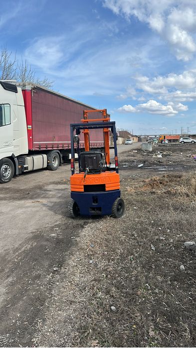 Продается вилочный погрузчик, кара