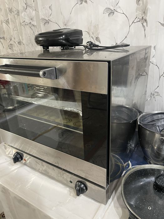 Продам Смег Печь SMEG