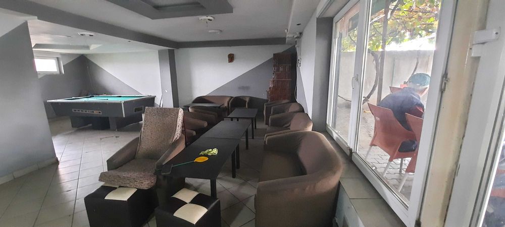 Vand schimb sau inchiriez spatiu comercial Basarabi si teren intravila