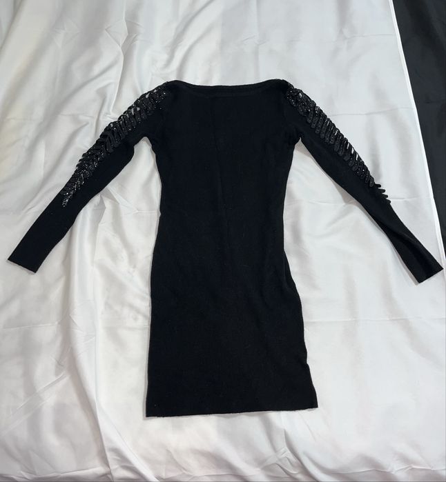 Вталени дамски зимни рокли