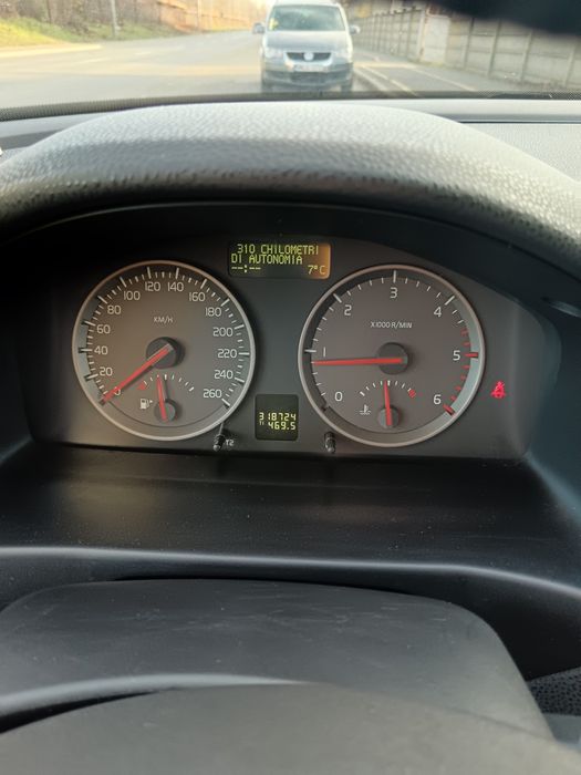 Vând Volvo v50 an 2008