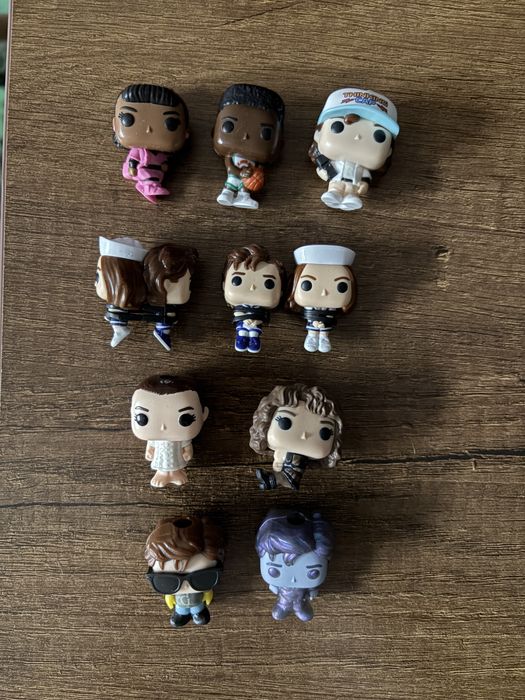 stranger things kinder joy