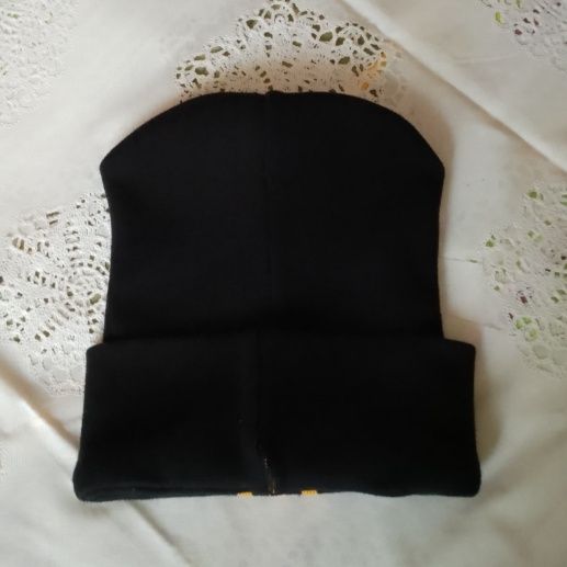 Продаю новую теплую шапку