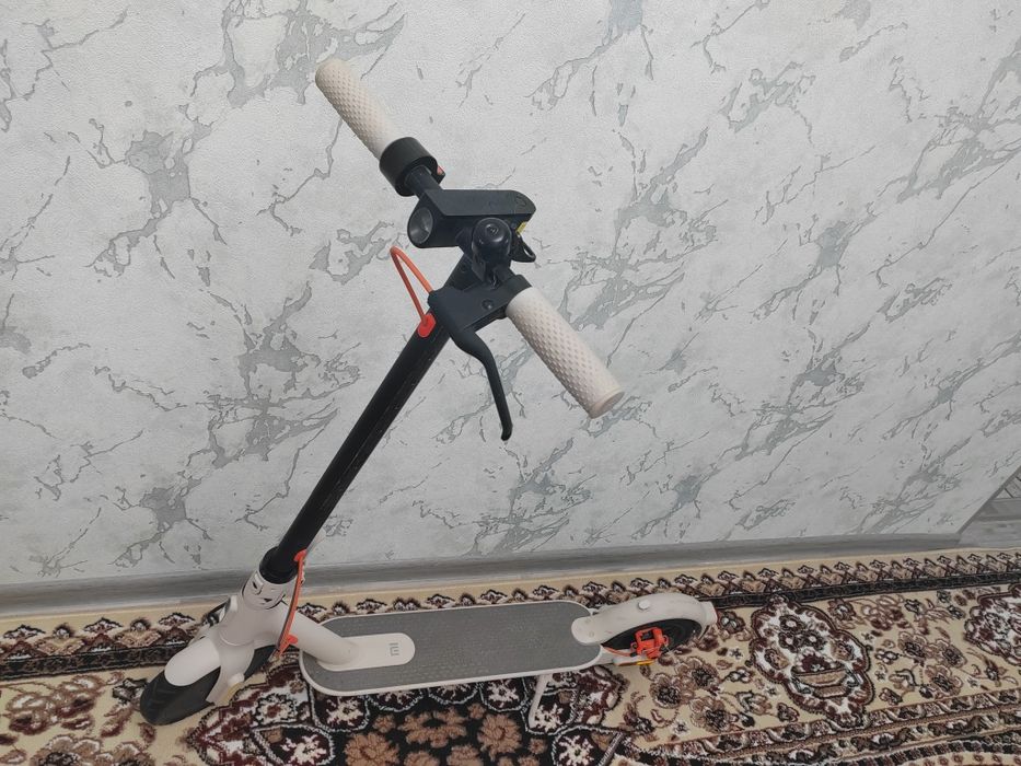 Mi Electric Scooter 3  EU