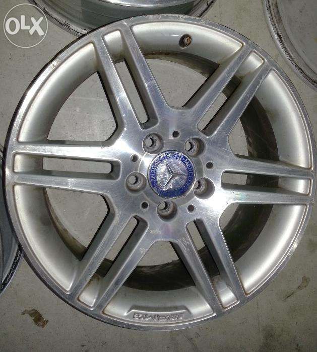 Jante Mercedes C Class AMG Avantgarde W204 17 Zoll