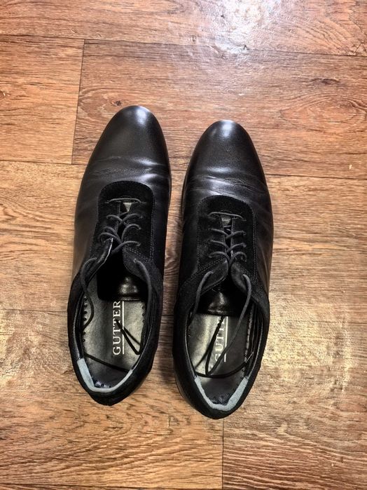 Обувь почти  новая