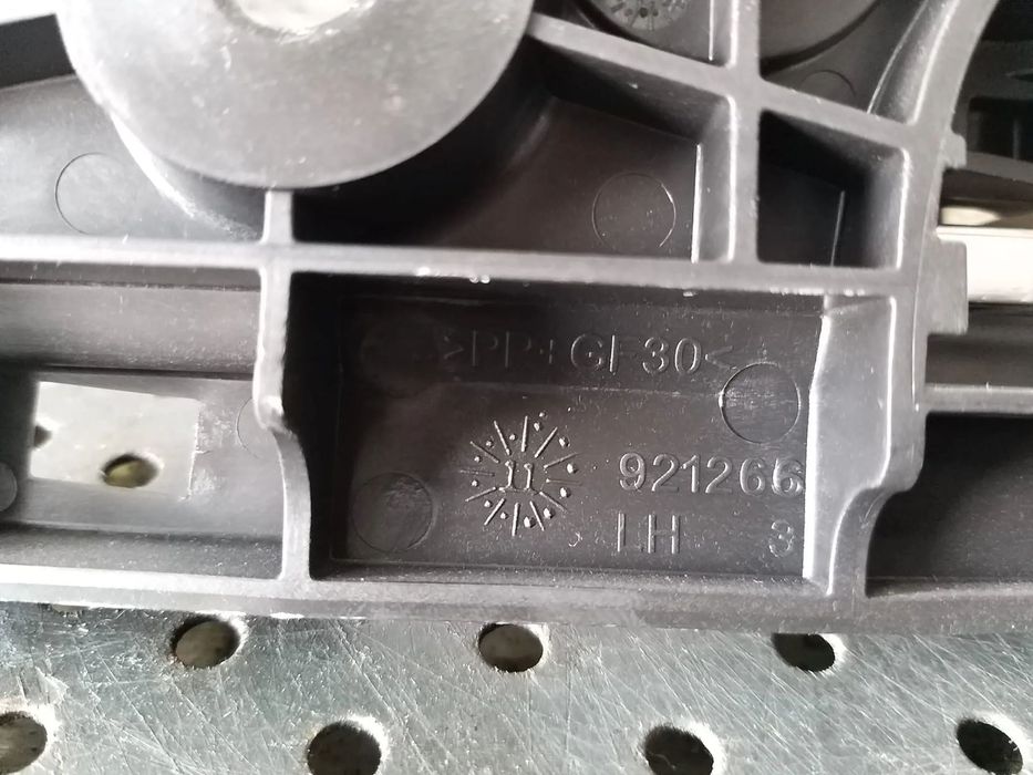 Maner interior usa stanga fata jeep grand cherokee 4 wk wk2 921266lh