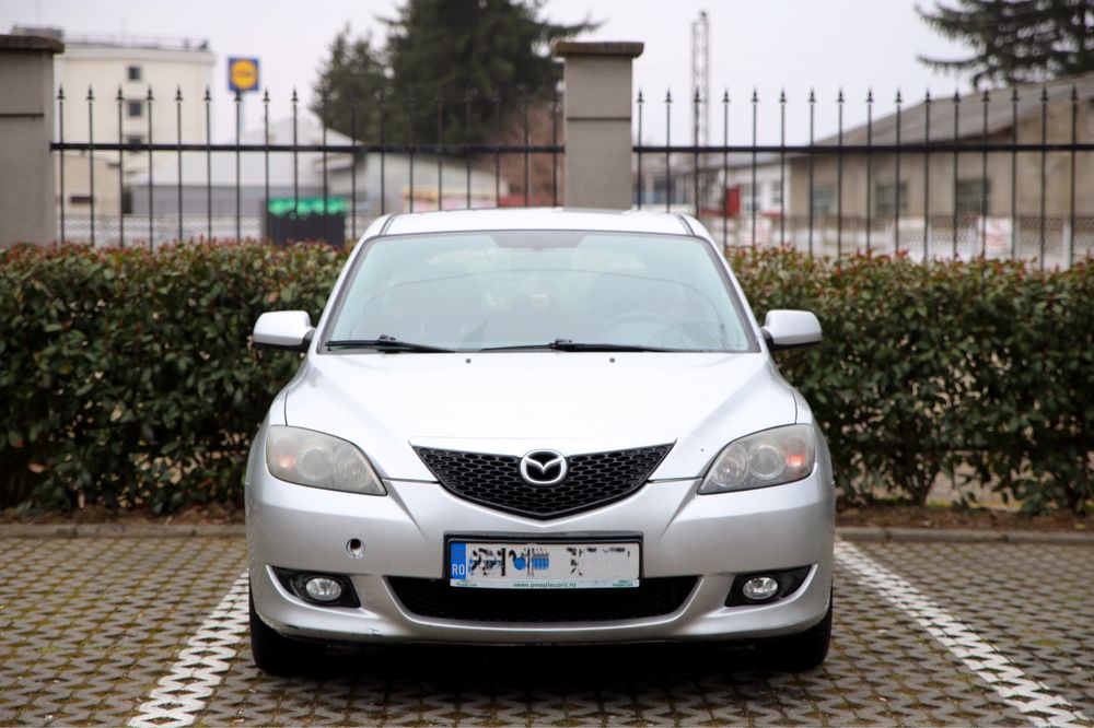 Vand Mazda 3 (necesita reconditionare)