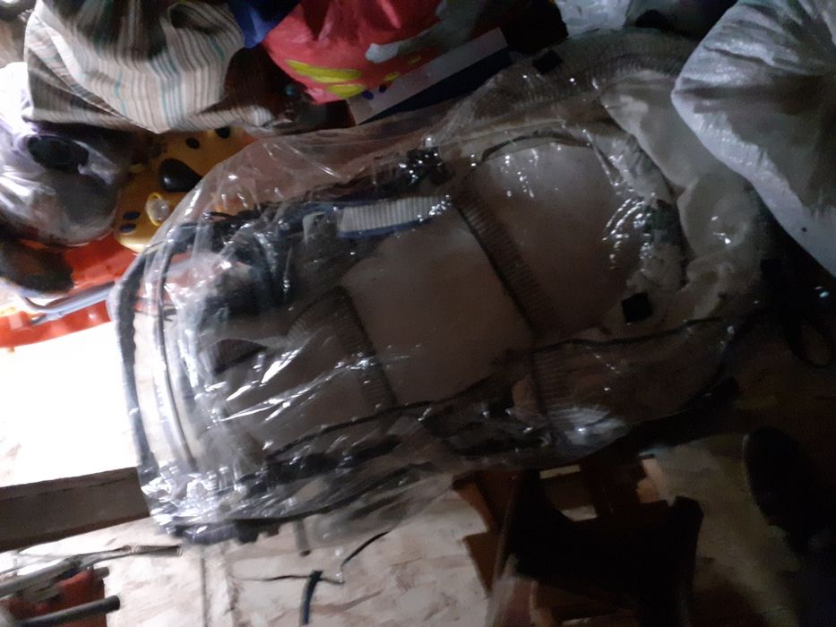 Doua carucioare pentru copii dati sms daca nu suna tel.