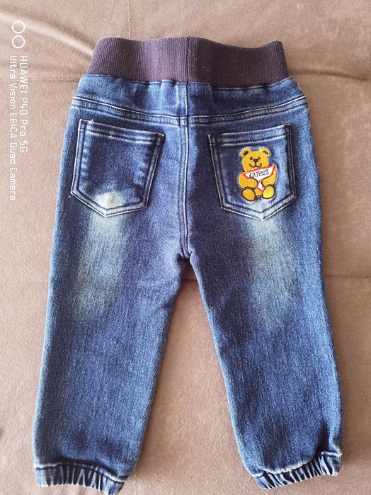 Детски дънки GUESS