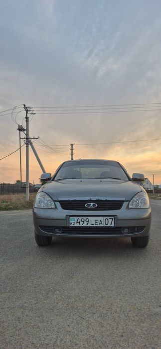 приора  2170 состояние хорошый