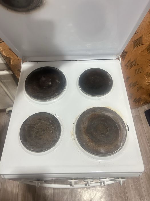 Электрическая плита