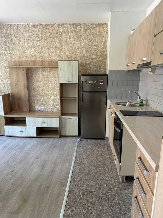 Дава се под наем Двустаен апартамент в Пловдив, Кършияка - 64 кв.м за 325 € - Снимка #1